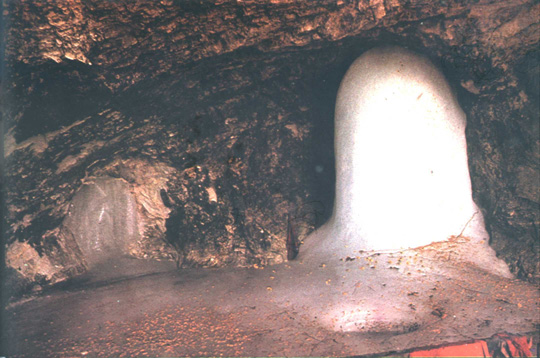 The Natural Ice-Lingam of Shri Amarnathji